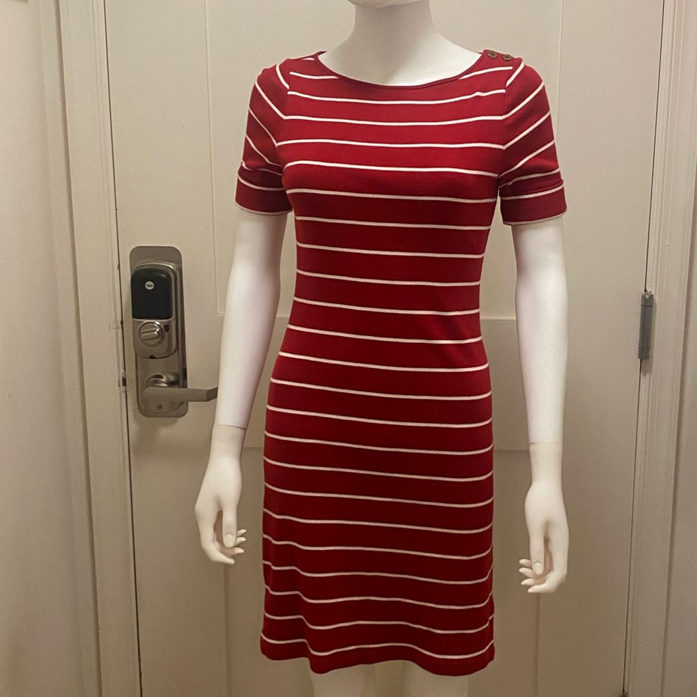 Red and white stripes short dress women, size: S, like new in good condition.